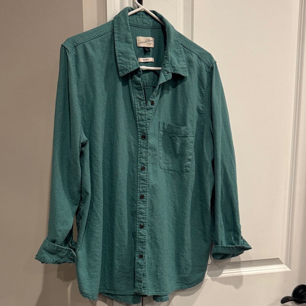 Universal Thread Green Button-Down Shirt